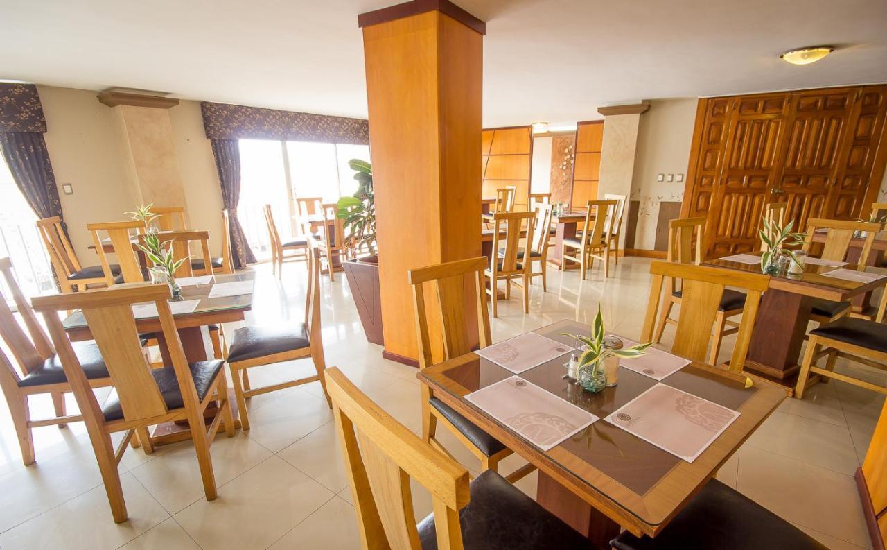 Hotel Santa Monica Cuenca Exteriör bild